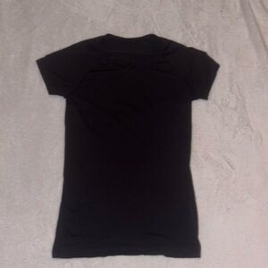 Lululemon Swiftly Tech 2.0 Black Shirt